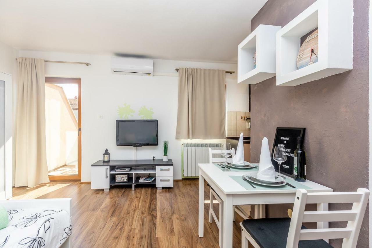 Studio Apartman Magdalena Apartment Omisalj Ngoại thất bức ảnh